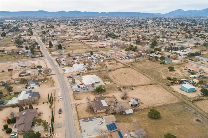 8488 5th Avenue, Hesperia, California 92345