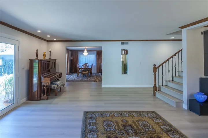 730 N Myers Street, Burbank, California 91506