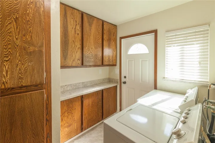 730 N Myers Street, Burbank, California 91506