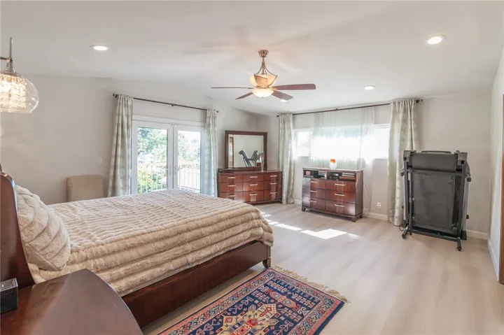 730 N Myers Street, Burbank, California 91506