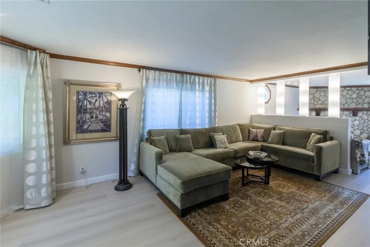 730 N Myers Street, Burbank, California 91506