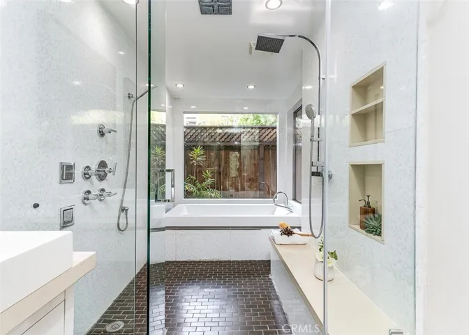 3033 Lakeview Ter, Fullerton, California 92835