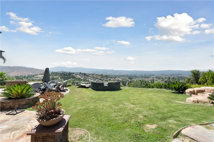 4080 Cassia Lane, Yorba Linda, California 92886