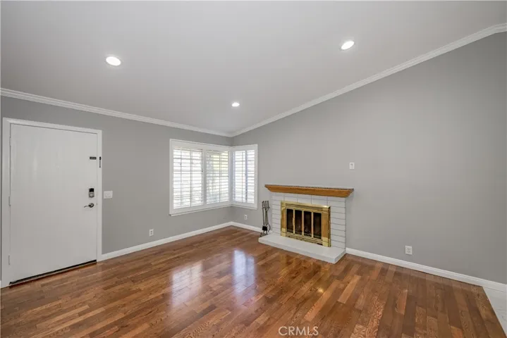 27458 Raindance Place, Saugus, California 91350