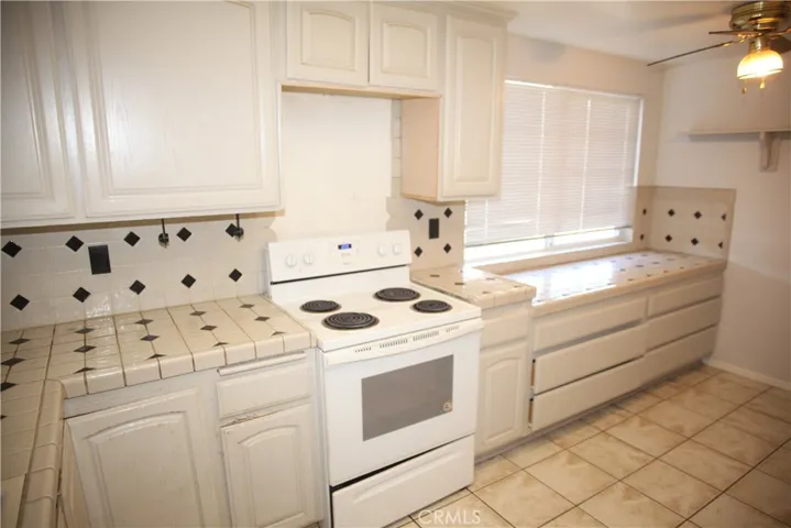 10859 Brookfield Road, Chatsworth, California 91311