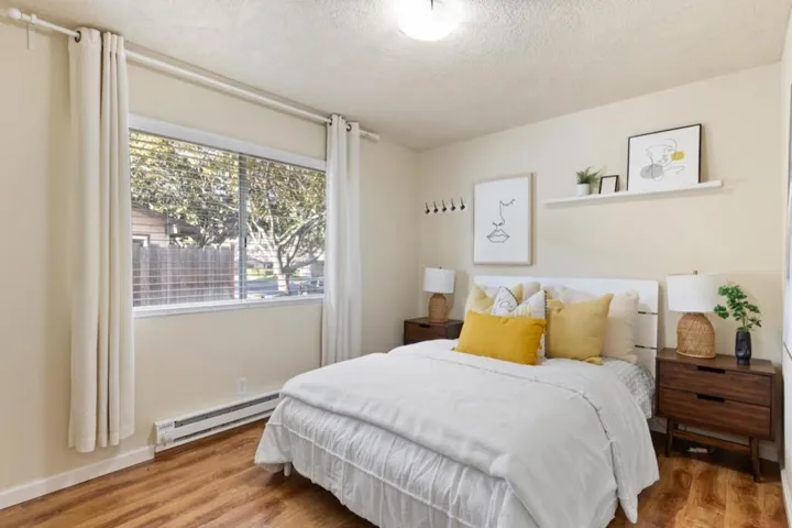 123 Flynn Avenue A, Mountain View, California 94043