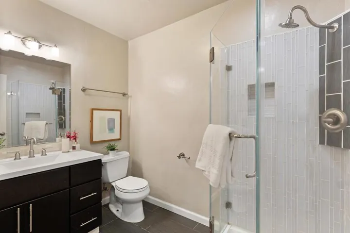 123 Flynn Avenue A, Mountain View, California 94043