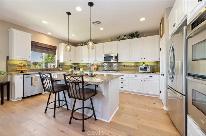 34384 Coppola Street, Temecula, California 92592