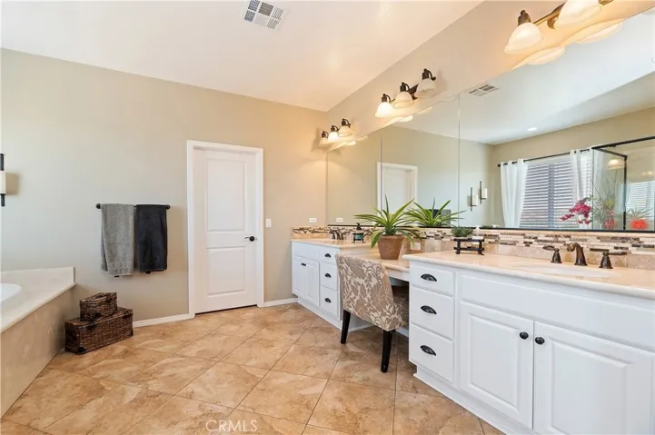 34384 Coppola Street, Temecula, California 92592