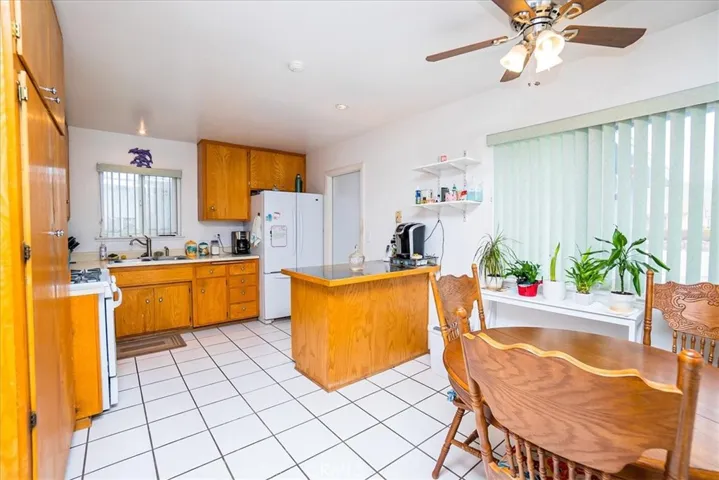 31131 Balsa Avenue, Barstow, California 92311