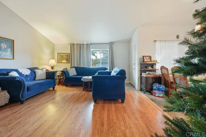 505 Galeon Ct, Spring Valley, California 91977