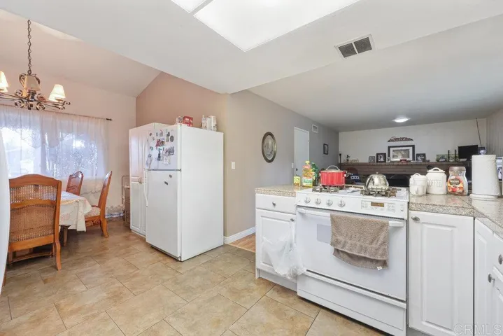 505 Galeon Ct, Spring Valley, California 91977