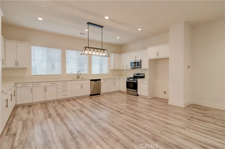 316 W Tribella Court, Santa Ana, California 92703