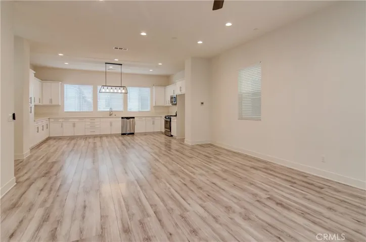 316 W Tribella Court, Santa Ana, California 92703