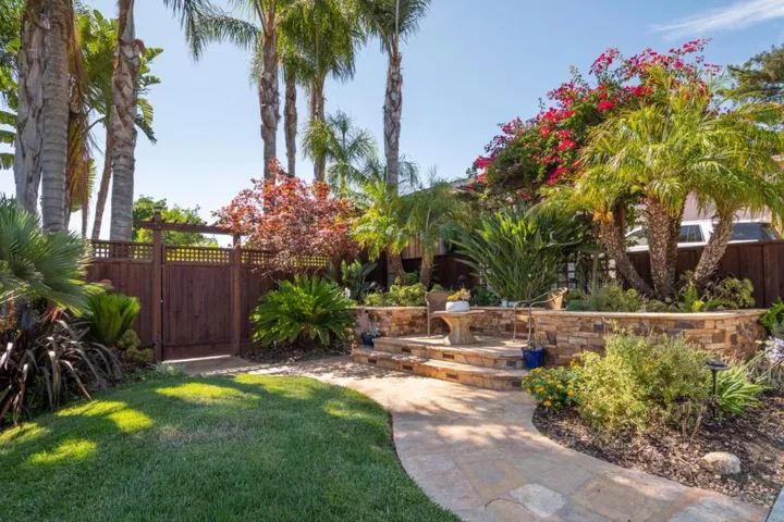 6318 Paso Los Cerritos, San Jose, California 95120