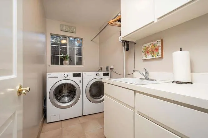 6318 Paso Los Cerritos, San Jose, California 95120