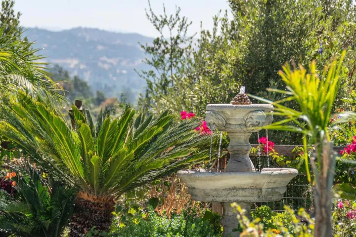6318 Paso Los Cerritos, San Jose, California 95120