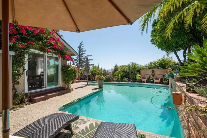 6318 Paso Los Cerritos, San Jose, California 95120