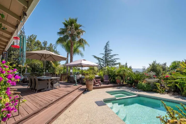 6318 Paso Los Cerritos, San Jose, California 95120