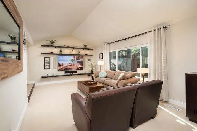 6318 Paso Los Cerritos, San Jose, California 95120