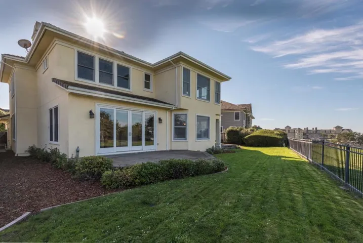 29 Spyglass Court, Half Moon Bay, California 94019
