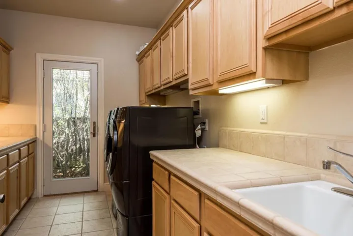 29 Spyglass Court, Half Moon Bay, California 94019