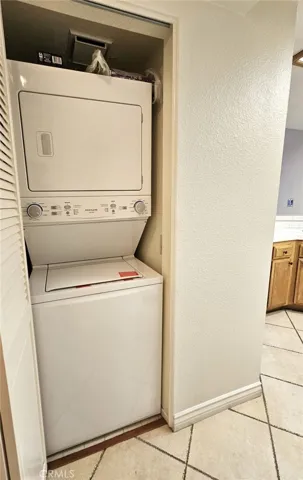 6524 Stoney View Lane 6, Simi Valley, California 93063