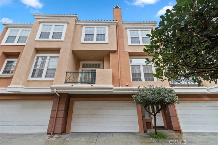 3 Torrigiani Aisle, Irvine, California 92606