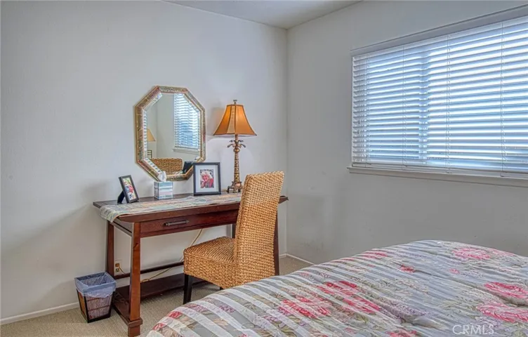15281 Saverne Circle, Irvine, California 92604