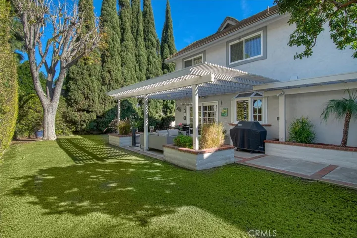 15281 Saverne Circle, Irvine, California 92604