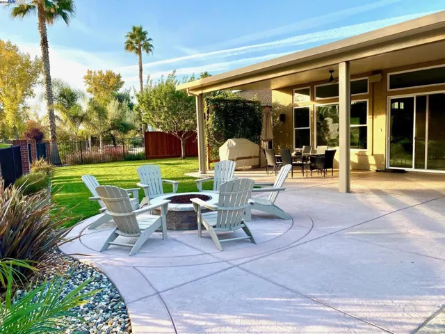 5731 Greenfield Way, Discovery Bay, California 94505
