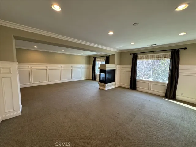 7611 Stonegate Drive, Eastvale, California 92880