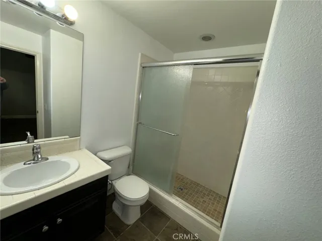7611 Stonegate Drive, Eastvale, California 92880