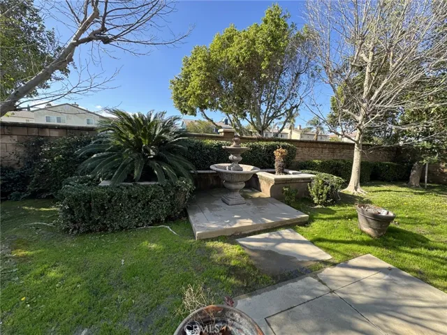 7611 Stonegate Drive, Eastvale, California 92880