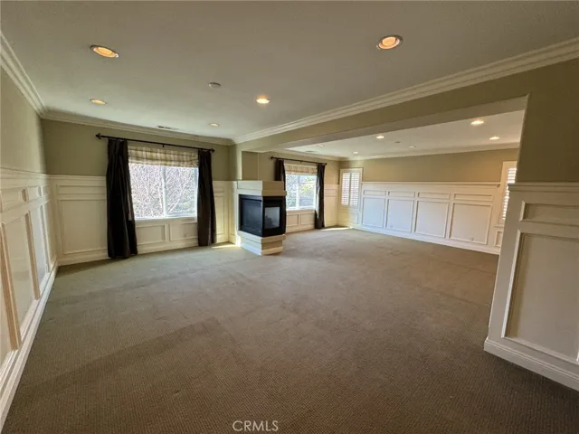 7611 Stonegate Drive, Eastvale, California 92880