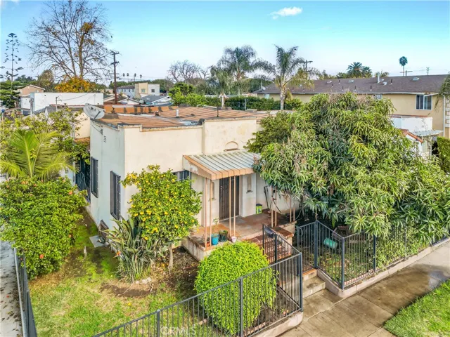 701 76th Pl, Los Angeles, California 90001
