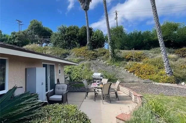1 Cayuse Lane, Rancho Palos Verdes, California 90275