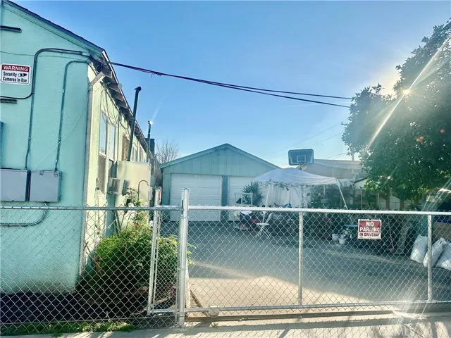 701 Bradshawe Avenue, Los Angeles, California 90022