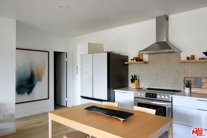 5860 Benner Street 306, Los Angeles, California 90042