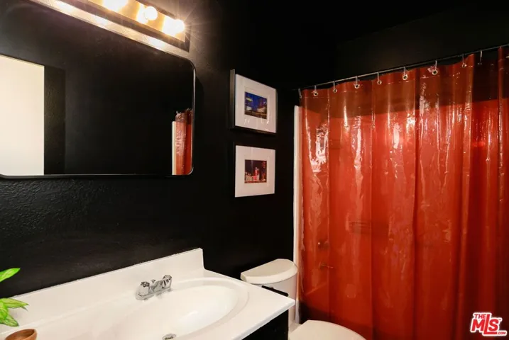 5860 Benner Street 306, Los Angeles, California 90042