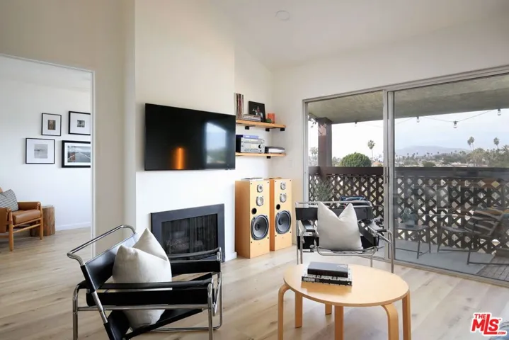 5860 Benner Street 306, Los Angeles, California 90042