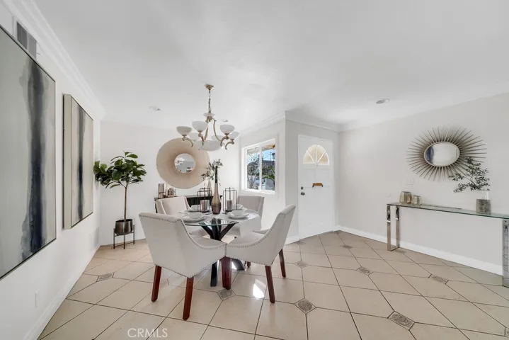 6781 Bridgewater Drive, Huntington Beach, California 92647