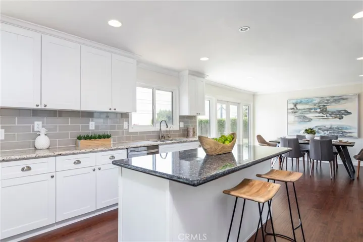 5722 Sunmist Drive, Rancho Palos Verdes, California 90275