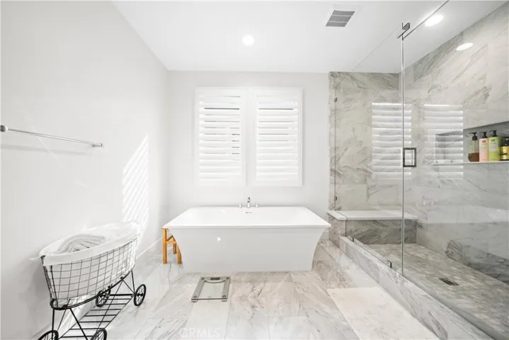 222 Trailmaster, Irvine, California 92602