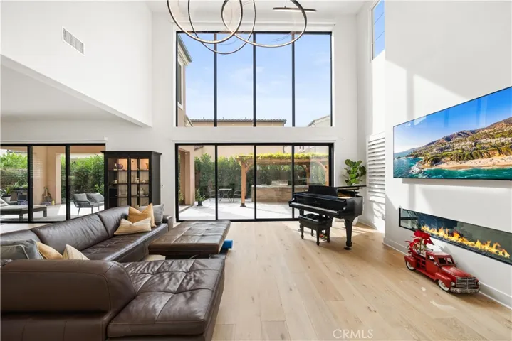 222 Trailmaster, Irvine, California 92602