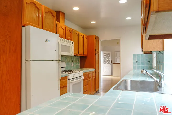 1105 Indiana Avenue, Venice, California 90291