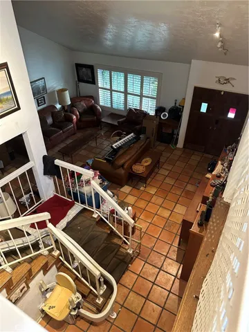 25032 Crystal Circle, Lake Forest, California 92630