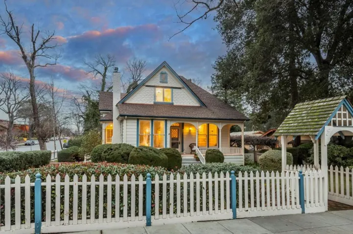 328 Bachman Avenue, Los Gatos, California 95030