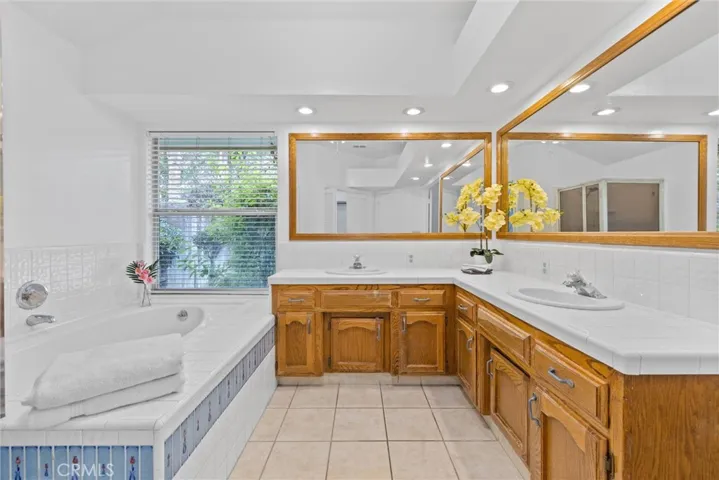 7301 Etter Street, Bakersfield, California 93308