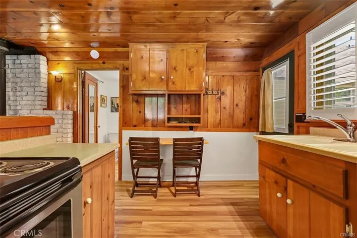 8 Oak Drive, Mt Baldy, California 91759